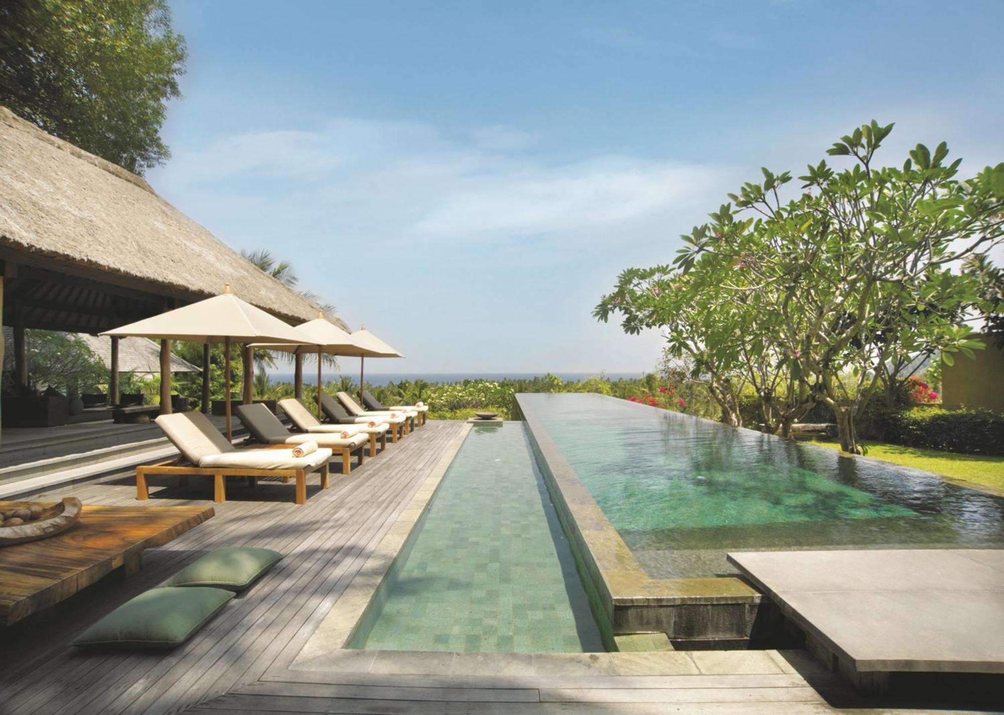 Qunci Villas Resort Mangsit Exterior photo